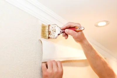 Pose de papier peint à Neauphlette — revêtements muraux et toiles de verre